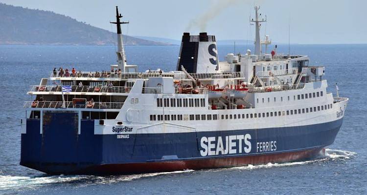 &Lambda;ή&mu;&nu;&omicron;&sigmaf;: &Tau;&omicron; Super Star &theta;&alpha; &epsilon;&xi;&alpha;&kappa;&omicron;&lambda;&omicron;&upsilon;&theta;ή&sigma;&epsilon;&iota; &nu;&alpha; &epsilon;&xi;&upsilon;&pi;&eta;&rho;&epsilon;&tau;&epsilon;ί &tau;&eta; &gamma;&rho;&alpha;&mu;&mu;ή &tau;&omicron;&upsilon; &Lambda;&alpha;&upsilon;&rho;ί&omicron;&upsilon; έ&omega;&sigmaf; &tau;&iota;&sigmaf; 12 &Phi;&epsilon;&beta;&rho;&omicron;&upsilon;&alpha;&rho;ί&omicron;&upsilon;