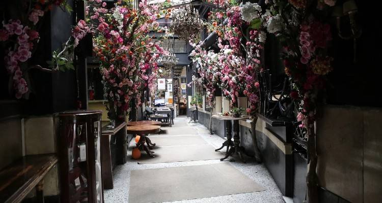 «Κλειδώνουν» τα μέτρα στήριξης για τον Μάιο | Αναστολές, «κουρέματα» και χρηματοδοτικά «εργαλεία» 1,96 δισ. ευρώ