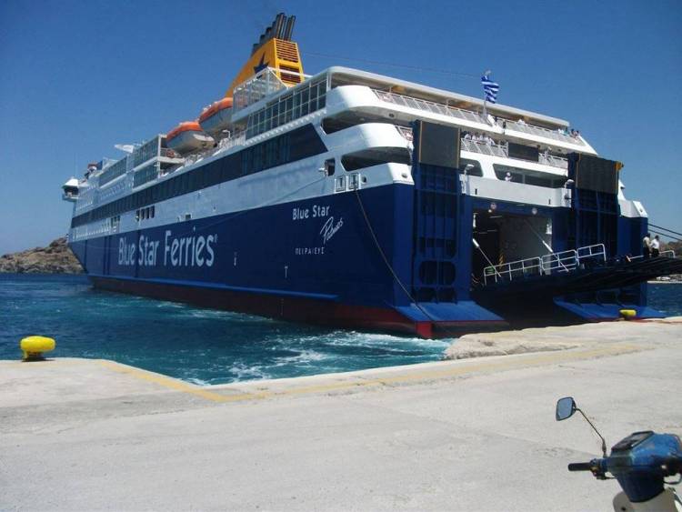Πλώρη για Λήμνο το «Blue Star Patmos» με τις τροπολογίες Βαρβιτσιώτη (video + mp3)