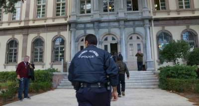 Συλληφθέντες αστυνομικοί: «Δεν έχουμε σχέση με την εγκληματική οργάνωση των ναρκωτικών της Λήμνου»