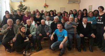 &Epsilon;&upsilon;&chi;έ&sigmaf; &kappa;&alpha;&iota; &laquo;&epsilon;&upsilon;&chi;&alpha;&rho;&iota;&sigma;&tau;ώ&raquo; &alpha;&pi;ό &tau;&omicron;&nu; &Omicron;&Kappa;&Pi;&Alpha; &Delta;ή&mu;&omicron;&upsilon; &Lambda;ή&mu;&nu;&omicron;&upsilon;