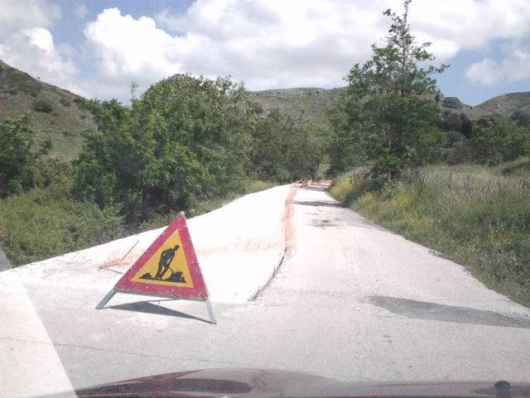 Τι γίνεται με το δρόμο των Θέρμων; (photos)