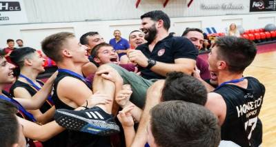 &Omicron; Ή&phi;&alpha;&iota;&sigma;&tau;&omicron;&sigmaf; &Lambda;ή&mu;&nu;&omicron;&upsilon; &epsilon;ί&nu;&alpha;&iota; &epsilon;&delta;ώ! | &Nu;ί&kappa;&eta; &mu;&epsilon; &tau;&omicron;&upsilon; έ&phi;&eta;&beta;&omicron;&upsilon;&sigmaf; &tau;&omicron;&upsilon; &nu;&eta;&sigma;&iota;&omicron;ύ