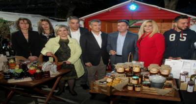 &Alpha;&pi;&omicron;&upsilon;&sigma;ί&alpha; &tau;&eta;&sigmaf; &Lambda;ή&mu;&nu;&omicron;&upsilon; &alpha;&pi;ό &tau;&iota;&sigmaf; &alpha;&pi;&omicron;&kappa;&rho;&iota;ά&tau;&iota;&kappa;&epsilon;&sigmaf; &epsilon;&kappa;&delta;&eta;&lambda;ώ&sigma;&epsilon;&iota;&sigmaf; &laquo;&Mu;&iota;&alpha; &mu;&iota;&kappa;&rho;ή &Epsilon;&lambda;&lambda;ά&delta;&alpha; &sigma;&tau;&eta;&nu; &Alpha;&theta;ή&nu;&alpha;&raquo;