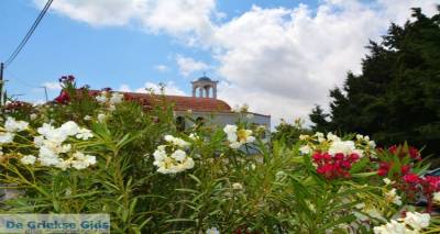 &Omicron; Ά&gamma;&iota;&omicron;&sigmaf; &Delta;&eta;&mu;ή&tau;&rho;&iota;&omicron;&sigmaf; &tau;&iota;&mu;ά &tau;&omicron;&nu; Ά&gamma;&iota;&omicron; &Nu;&epsilon;&kappa;&tau;ά&rho;&iota;&omicron;