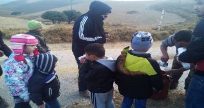 Φρέσκο γάλα από τα αιγοπρόβατα της Λήμνου για τους 108 πρόσφυγες (photos)