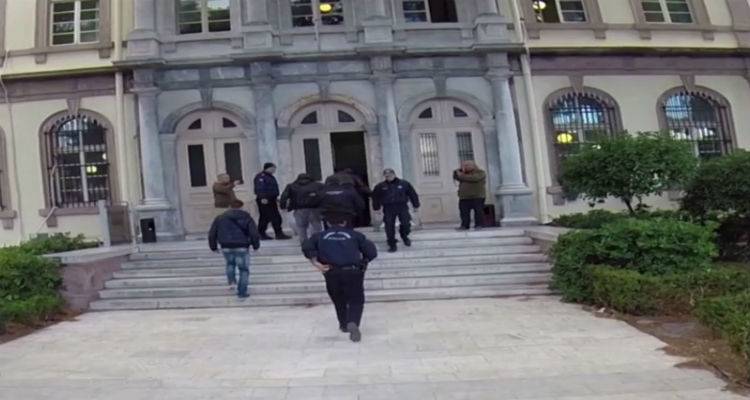 Αναβλήθηκε η δίκη των φερόμενων μελών της εγκληματικής οργάνωσης της Λήμνου (mp3)
