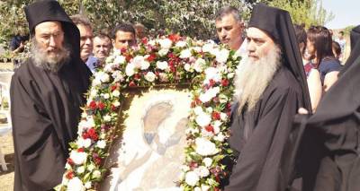 Πανηγυρίζει το Ιερό Μετόχι Παναγίας Τρύγης στο Προπούλι για την Κοίμηση της Θεοτόκου