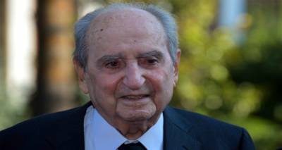 &Nu;&Omicron;&Delta;&Epsilon; &Lambda;έ&sigma;&beta;&omicron;&upsilon;: &Omicron; &Kappa;&omega;&nu;/&nu;&omicron;&sigmaf; &Mu;&eta;&tau;&sigma;&omicron;&tau;ά&kappa;&eta;&sigmaf; &tau;ί&mu;&eta;&sigma;&epsilon; &tau;&omicron; &Beta;ό&rho;&epsilon;&iota;&omicron; &Alpha;&iota;&gamma;&alpha;ί&omicron; &mu;&epsilon; έ&rho;&gamma;&alpha;