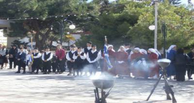 104 &chi;&rho;ό&nu;&iota;&alpha; &epsilon;&lambda;&epsilon;ύ&theta;&epsilon;&rho;&omicron;&sigmaf; Ά&gamma;&iota;&omicron;&sigmaf; &Epsilon;&upsilon;&sigma;&tau;&rho;ά&tau;&iota;&omicron;&sigmaf; (photos + video)