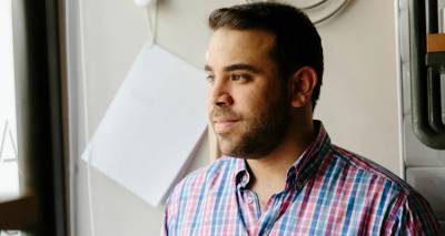 &Omicron; &Alpha;&lambda;έ&xi;&alpha;&nu;&delta;&rho;&omicron;&sigmaf; &Alpha;&lambda;&epsilon;&xi;ά&nu;&delta;&rho;&omicron;&upsilon; &epsilon;&nu; ό&psi;&epsilon;&iota; &tau;&omega;&nu; &epsilon;&kappa;&lambda;&omicron;&gamma;ώ&nu; &sigma;&tau;&omicron; &Epsilon;&pi;&iota;&mu;&epsilon;&lambda;&eta;&tau;ή&rho;&iota;&omicron; &Lambda;έ&sigma;&beta;&omicron;&upsilon; - &Lambda;ή&mu;&nu;&omicron;&upsilon;