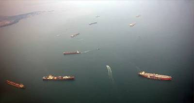 Πέντε πλοία ελληνικών συμφερόντων και 4 Έλληνες ναυτικοί παραμένουν εγκλωβισμένοι σε ουκρανικά λιμάνια