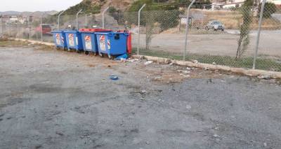 &Sigma;&kappa;&omicron;&upsilon;&pi;ί&delta;&iota;&alpha; &sigma;&tau;&omicron; &lambda;&iota;&mu;ά&nu;&iota; &tau;&omicron;&upsilon; &Alpha;&gamma;ί&omicron;&upsilon; &Nu;&iota;&kappa;&omicron;&lambda;ά&omicron;&upsilon; (photos)