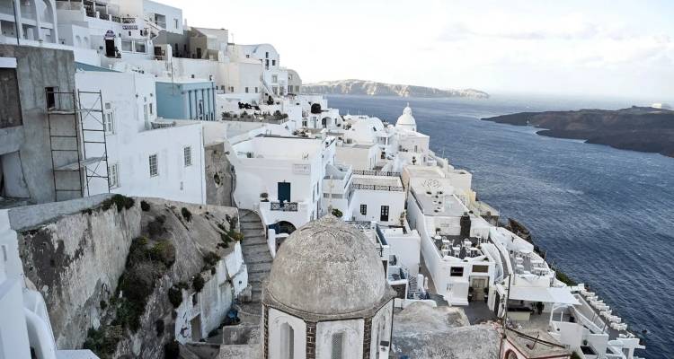 &Sigma;&alpha;&nu;&tau;&omicron;&rho;ί&nu;&eta;: &laquo;&Epsilon;ί&mu;&alpha;&sigma;&tau;&epsilon; &pi;&rho;&omicron;&sigmaf; &sigma;&tau;&alpha;&theta;&epsilon;&rho;&omicron;&pi;&omicron;ί&eta;&sigma;&eta;&raquo; -&Tau;&iota; &epsilon;&kappa;&tau;&iota;&mu;&omicron;ύ&nu; &sigma;&epsilon;&iota;&sigma;&mu;&omicron;&lambda;ό&gamma;&omicron;&iota; &mu;&epsilon;&tau;ά &tau;&alpha; 5,2 &Rho;ί&chi;&tau;&epsilon;&rho; &kappa;&alpha;&iota; &tau;&omicron; &mu;&pi;&alpha;&rho;ά&zeta; &alpha;&pi;ό 4ά&rho;&iota;&alpha;