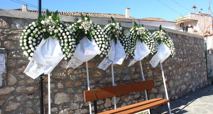 &Kappa;&rho;ή&tau;&eta;: &Theta;ύ&epsilon;&lambda;&lambda;&alpha; &alpha;&nu;&tau;&iota;&delta;&rho;ά&sigma;&epsilon;&omega;&nu; &gamma;&iota;&alpha; &tau;&eta;&nu; &alpha;&pi;ό&phi;&alpha;&sigma;&eta; &tau;&omicron;&upsilon; &Mu;&eta;&tau;&rho;&omicron;&pi;&omicron;&lambda;ί&tau;&eta; &nu;&alpha; &mu;&eta;&nu; &delta;&iota;&alpha;&beta;ά&sigma;&epsilon;&iota; &tau;&omicron; &Epsilon;&upsilon;&alpha;&gamma;&gamma;έ&lambda;&iota;&omicron; &sigma;&tau;&eta;&nu; &kappa;&eta;&delta;&epsilon;ί&alpha; &tau;&eta;&sigmaf; 17&chi;&rho;&omicron;&nu;&eta;&sigmaf; &Nu;&iota;&kappa;&omicron;&lambda;έ&tau;&alpha;&sigmaf; | &Xi;&epsilon;&sigma;&pi;&omicron;ύ&nu; &omicron;&iota; &sigma;&upsilon;&gamma;&gamma;&epsilon;&nu;&epsilon;ί&sigmaf; &tau;&eta;&sigmaf;