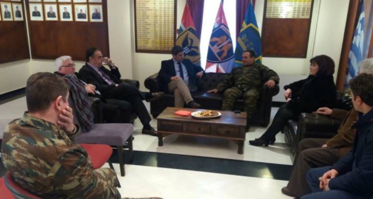 &Lambda;ή&mu;&nu;&omicron;&sigmaf;: &Epsilon;&pi;ί&sigma;&kappa;&epsilon;&psi;&eta; &Alpha;&upsilon;&gamma;&epsilon;&nu;ά&kappa;&eta; &sigma;&tau;&omicron; &sigma;&tau;&rho;&alpha;&tau;ό&pi;&epsilon;&delta;&omicron; &laquo;&Kappa;&omicron;&upsilon;&nu;&tau;&omicron;&upsilon;&rho;&iota;ώ&tau;&eta;&raquo; (photos)