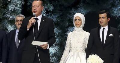 &Sigma;ά&lambda;&omicron;&sigmaf; &mu;&epsilon; &Epsilon;&rho;&nu;&tau;&omicron;&gamma;ά&nu;: &Nu;&omicron;ί&kappa;&iota;&alpha;&zeta;&epsilon; drone &gamma;&iota;&alpha; &laquo;&kappa;&rho;&alpha;&tau;&iota;&kappa;&omicron;ύ&sigmaf; &sigma;&kappa;&omicron;&pi;&omicron;ύ&sigmaf;&raquo; &alpha;&pi;ό &tau;&eta;&nu; &epsilon;&tau;&alpha;&iota;&rho;ί&alpha; &tau;&omicron;&upsilon; &gamma;&alpha;&mu;&pi;&rho;&omicron;ύ &tau;&omicron;&upsilon; &mu;&epsilon; 1,2 &epsilon;&kappa;&alpha;&tau;. &tau;&eta;&nu; &eta;&mu;έ&rho;&alpha;