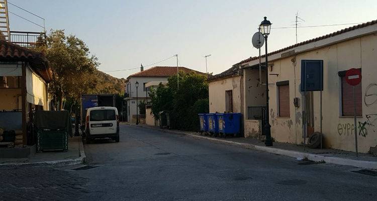 &Mu;&omicron;&nu;&omicron;&delta;&rho;&omicron;&mu;ή&theta;&eta;&kappa;&epsilon; &omicron; &delta;&rho;ό&mu;&omicron;&sigmaf; &gamma;&iota;&alpha; &tau;&omicron; &nu;έ&omicron; &lambda;&iota;&mu;ά&nu;&iota; (photos)