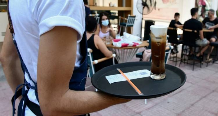 &Tau;&iota; &alpha;&lambda;&lambda;ά&zeta;&epsilon;&iota; &gamma;&iota;&alpha; &tau;&omicron;&upsilon;&sigmaf; &epsilon;&rho;&gamma;&alpha;&zeta;ό&mu;&epsilon;&nu;&omicron;&upsilon;&sigmaf; &mu;&epsilon; &tau;&omicron; &nu;έ&omicron; &epsilon;&rho;&gamma;&alpha;&sigma;&iota;&alpha;&kappa;ό &nu;/&sigma;: &Tau;&iota; &gamma;ί&nu;&epsilon;&tau;&alpha;&iota; &mu;&epsilon; ά&delta;&epsilon;&iota;&alpha; &kappa;&alpha;&iota; &upsilon;&pi;&epsilon;&rho;&omega;&rho;ί&epsilon;&sigmaf;, &pi;&rho;&omicron;&sigma;&lambda;ή&psi;&epsilon;&iota;&sigmaf; fast track