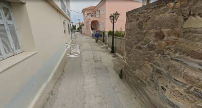 &Mu;ύ&rho;&iota;&nu;&alpha;: &Kappa;&lambda;&epsilon;ί&nu;&epsilon;&iota; &omicron; &delta;&rho;ό&mu;&omicron;&sigmaf; &pi;&omicron;&upsilon; &epsilon;&nu;ώ&nu;&epsilon;&iota; &Kappa;&Tau;&Epsilon;&Lambda; &mu;&epsilon; &Lambda;. &Delta;&eta;&mu;&omicron;&kappa;&rho;&alpha;&tau;ί&alpha;&sigmaf;