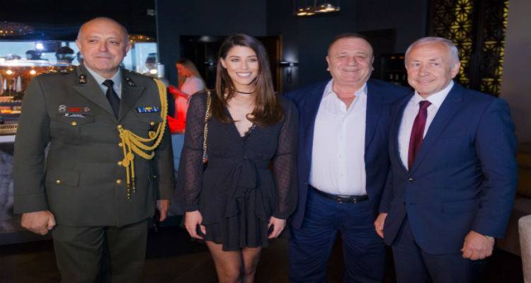 Eurovision 2017: Επίσημο γεύμα από τον Λημνιό Παντελή Μπούμπουρα στην Ελληνική αποστολή (photos)