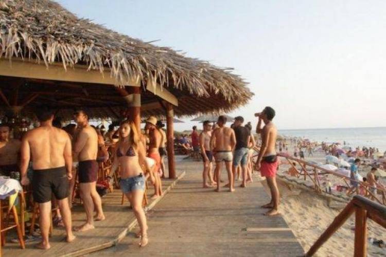 &Phi;&omicron;&iota;&tau;ή&tau;&rho;&iota;&epsilon;&sigmaf; &sigma;&tau;&omicron; &Pi;&omicron;&sigma;&epsilon;ί&delta;&iota;