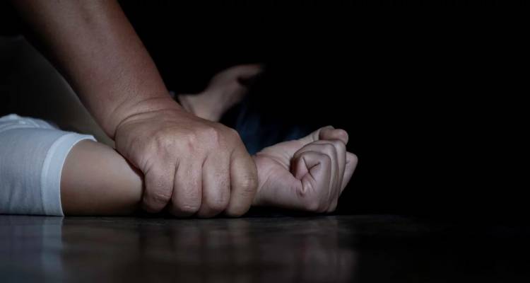 &Phi;&rho;ί&kappa;&eta; &sigma;&tau;&omicron; &Eta;&rho;ά&kappa;&lambda;&epsilon;&iota;&omicron;: &Sigma;&upsilon;&nu;&tau;&alpha;&xi;&iota;&omicron;ύ&chi;&omicron;&sigmaf; &kappa;&alpha;&theta;&eta;&gamma;&eta;&tau;ή&sigmaf; &kappa;&alpha;&tau;&eta;&gamma;&omicron;&rho;&epsilon;ί&tau;&alpha;&iota; ό&tau;&iota; &beta;ί&alpha;&sigma;&epsilon; έ&xi;&iota; &alpha;&nu;ί&psi;&iota;&alpha; &tau;&omicron;&upsilon; &sigma;&epsilon; &delta;&iota;ά&sigma;&tau;&eta;&mu;&alpha; 24 &epsilon;&tau;ώ&nu;
