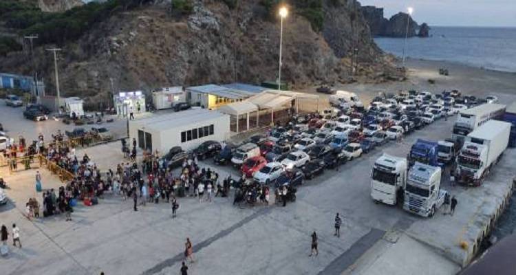 &Kappa;ί&nu;&eta;&sigma;&eta; &rho;&epsilon;&kappa;ό&rho; &alpha;&pi;ό &kappa;&alpha;&iota; &pi;&rho;&omicron;&sigmaf; &Lambda;ή&mu;&nu;&omicron;