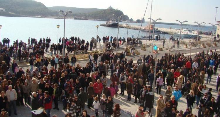10 σωματεία και φορείς της Λήμνου καλούν στην αυριανή απεργιακή συγκέντρωση