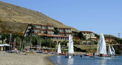 Λήμνος: Νέες επαφές των ξενοδοχοϋπαλλήλων | «Το τοπίο θολό και ασαφές»