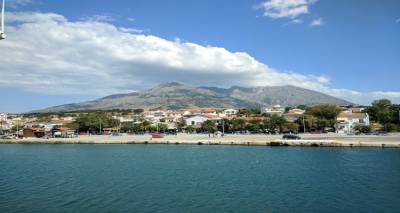 &Sigma;ύ&nu;&delta;&epsilon;&sigma;&eta; &mu;&epsilon; &Lambda;ή&mu;&nu;&omicron; &kappa;&alpha;&iota; &Lambda;&alpha;ύ&rho;&iota;&omicron; &delta;&iota;&epsilon;&kappa;&delta;&iota;&kappa;&epsilon;ί &xi;&alpha;&nu;ά &eta; &Sigma;&alpha;&mu;&omicron;&theta;&rho;ά&kappa;&eta;