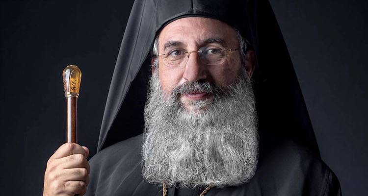 &Alpha;&rho;&chi;&iota;&epsilon;&pi;ί&sigma;&kappa;&omicron;&pi;&omicron;&sigmaf; &Kappa;&rho;ή&tau;&eta;&sigmaf; &Epsilon;&upsilon;&gamma;έ&nu;&iota;&omicron;&sigmaf; &gamma;&iota;&alpha; &omicron;&mu;ό&phi;&upsilon;&lambda;&alpha; &zeta;&epsilon;&upsilon;&gamma;ά&rho;&iota;&alpha;: &laquo;&Epsilon;ί&nu;&alpha;&iota; &alpha;&delta;έ&rho;&phi;&iota;&alpha; &mu;&alpha;&sigmaf;, &kappa;&alpha;&iota; &epsilon;&mu;&epsilon;ί&sigmaf; &omicron;&iota; &pi;&nu;&epsilon;&upsilon;&mu;&alpha;&tau;&iota;&kappa;&omicron;ί &delta;&epsilon;&nu; &epsilon;ί&mu;&alpha;&sigma;&tau;&epsilon; ά&gamma;&gamma;&epsilon;&lambda;&omicron;&iota;&raquo;