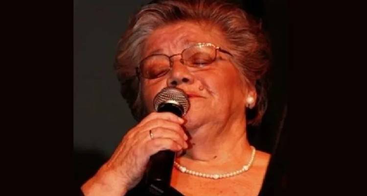 &Epsilon;&iota;&rho;ή&nu;&eta; &Kappa;&omicron;&nu;&iota;&tau;&omicron;&pi;&omicron;ύ&lambda;&omicron;&upsilon; &Lambda;&epsilon;&gamma;ά&kappa;&eta;: &Eta; &pi;&omicron;&lambda;&upsilon;&tau;ά&rho;&alpha;&chi;&eta; &zeta;&omega;ή &tau;&eta;&sigmaf; &laquo;&Kappa;&upsilon;&rho;ά&sigmaf; &tau;&omicron;&upsilon; &Alpha;&iota;&gamma;&alpha;ί&omicron;&upsilon;&raquo;
