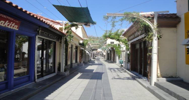 Σε χειμερινό ωράριο  τα καταστήματα της Μύρινας