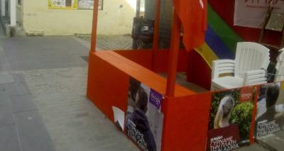 &Sigma;&Upsilon;&Rho;&Iota;&Zeta;&Alpha;: &laquo;&Tau;&rho;&alpha;&mu;&pi;&omicron;ύ&kappa;&iota;&kappa;&eta; &epsilon;&pi;ί&theta;&epsilon;&sigma;&eta; &sigma;&tau;&omicron; &epsilon;&kappa;&lambda;&omicron;&gamma;&iota;&kappa;ό &pi;&epsilon;&rho;ί&pi;&tau;&epsilon;&rho;&omicron; &tau;&omicron;&upsilon; &Sigma;&Upsilon;&Rho;&Iota;&Zeta;&Alpha;-&Pi;&Sigma; &Lambda;ή&mu;&nu;&omicron;&upsilon;&raquo;