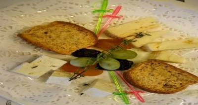 &Omicron;&iota; &gamma;&epsilon;ύ&sigma;&epsilon;&iota;&sigmaf; &tau;&eta;&sigmaf; &Lambda;ή&mu;&nu;&omicron;&upsilon; &pi;ή&gamma;&alpha;&nu;&hellip; &kappa;&rho;&omicron;&upsilon;&alpha;&zeta;&iota;έ&rho;&alpha; (photos)