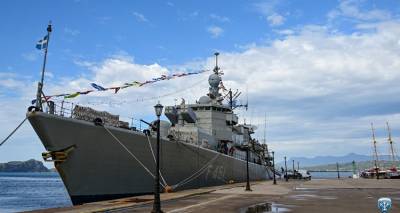 &Lambda;ή&mu;&nu;&omicron;&sigmaf;: &Tau;&rho;&epsilon;&iota;&sigmaf; &theta;έ&sigma;&epsilon;&iota;&sigmaf; &Epsilon;&Pi;&Omicron;&Pi; &sigma;&tau;&omicron; &Pi;&omicron;&lambda;&epsilon;&mu;&iota;&kappa;ό &Nu;&alpha;&upsilon;&tau;&iota;&kappa;ό | 50 &theta;έ&sigma;&epsilon;&iota;&sigmaf; &sigma;&tau;&eta; &nu;έ&alpha; &pi;&rho;&omicron;&kappa;ή&rho;&upsilon;&xi;&eta;