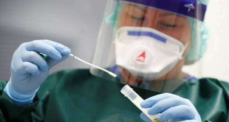 &Kappa;&omicron;&rho;&omega;&nu;&omicron;ϊό&sigmaf;: 302 &nu;έ&alpha; &kappa;&rho;&omicron;ύ&sigma;&mu;&alpha;&tau;&alpha; &sigma;&tau;&eta; &chi;ώ&rho;&alpha; | 53 &delta;&iota;&alpha;&sigma;&omega;&lambda;&eta;&nu;&omega;&mu;έ&nu;&omicron;&iota;