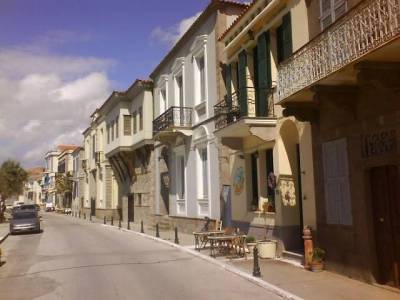 «Βροχή» κλήσεων σήμερα στο Ρωμαίικο