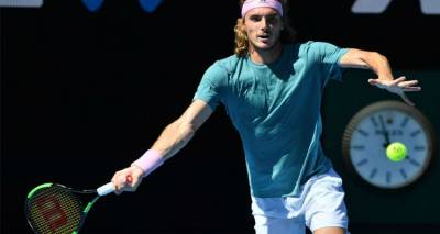 Australian Open, &Tau;&sigma;&iota;&tau;&sigma;&iota;&pi;ά&sigmaf;-&Nu;&alpha;&delta;ά&lambda;: &Eta; &pi;&iota;&omicron; &mu;&epsilon;&gamma;ά&lambda;&eta; ώ&rho;&alpha; &tau;&omicron;&upsilon; &Sigma;&tau;έ&phi;&alpha;&nu;&omicron;&upsilon;
