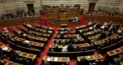 Στις 149 έδρες ο ΣΥΡΙΖΑ-8,53% η διαφορά με ΝΔ