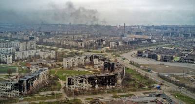 &Omicron;&upsilon;&kappa;&rho;&alpha;&nu;ί&alpha;: &Eta; &Rho;&omega;&sigma;ί&alpha; &epsilon;&xi;&epsilon;&tau;ά&zeta;&epsilon;&iota; &tau;&omicron; &sigma;&chi;έ&delta;&iota;&omicron; &Nu;&tau;&rho;ά&gamma;&kappa;&iota; - O &Zeta;&epsilon;&lambda;έ&nu;&sigma;&kappa;&iota; &kappa;&alpha;&lambda;&epsilon;ί &Pi;&omicron;ύ&tau;&iota;&nu; &nu;&alpha; &sigma;&upsilon;&mu;&phi;&omega;&nu;ή&sigma;&omicron;&upsilon;&nu; &tau;&epsilon;&rho;&mu;&alpha;&tau;&iota;&sigma;&mu;ό &tau;&omicron;&upsilon; &pi;&omicron;&lambda;έ&mu;&omicron;&upsilon;