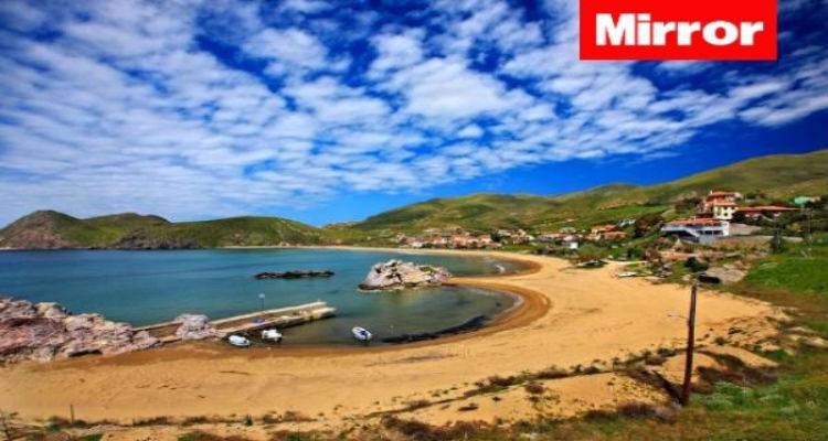 Mirror: &Alpha;&nu;&alpha;&kappa;&alpha;&lambda;ύ&psi;&tau;&epsilon; &tau;&omicron; &pi;&alpha;&rho;&theta;έ&nu;&omicron; &nu;&eta;&sigma;ί &tau;&eta;&sigmaf; &Lambda;ή&mu;&nu;&omicron;&upsilon;