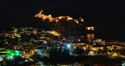 &Lambda;ή&mu;&nu;&omicron;&sigmaf; &alpha;&nu;ά&mu;&epsilon;&sigma;&alpha; &sigma;&tau;&omicron;&upsilon;&sigmaf; "&kappa;&rho;&upsilon;&mu;&mu;έ&nu;&omicron;&upsilon;&sigmaf; &theta;&eta;&sigma;&alpha;&upsilon;&rho;&omicron;ύ&sigmaf;" &tau;&eta;&sigmaf; &Epsilon;&lambda;&lambda;ά&delta;&alpha;&sigmaf; &pi;&omicron;&upsilon; &sigma;&epsilon; &pi;&epsilon;&rho;&iota;&mu;έ&nu;&omicron;&upsilon;&nu;