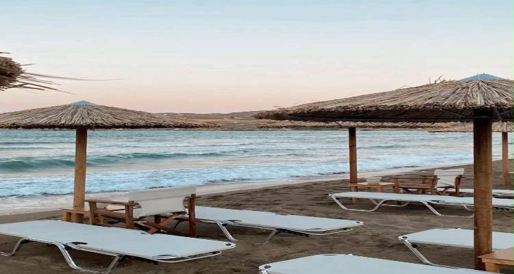 &Kappa;&alpha;&nu;&tau;&epsilon;&rho;έ&sigmaf;: &laquo;&Pi;&rho;&omega;&tau;&alpha;&theta;&lambda;&eta;&tau;ή&sigmaf; &iota;&sigma;&chi;&upsilon;&rho;ώ&nu; &mu;&epsilon;&lambda;&tau;&epsilon;&mu;&iota;ώ&nu; &omicron; &phi;&epsilon;&tau;&iota;&nu;ό&sigmaf; &Alpha;ύ&gamma;&omicron;&upsilon;&sigma;&tau;&omicron;&sigmaf; -Έ&rho;&chi;&epsilon;&tau;&alpha;&iota; &theta;&epsilon;&rho;&mu;ή &epsilon;&iota;&sigma;&beta;&omicron;&lambda;ή &pi;&rho;&iota;&nu; &phi;ύ&gamma;&epsilon;&iota; &omicron; &mu;ή&nu;&alpha;&sigmaf;&raquo;