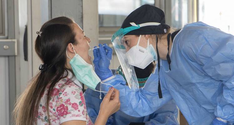 Κορωνοϊός: 41 νέα κρούσματα στη χώρα | Τα 26 «εισαγόμενα»