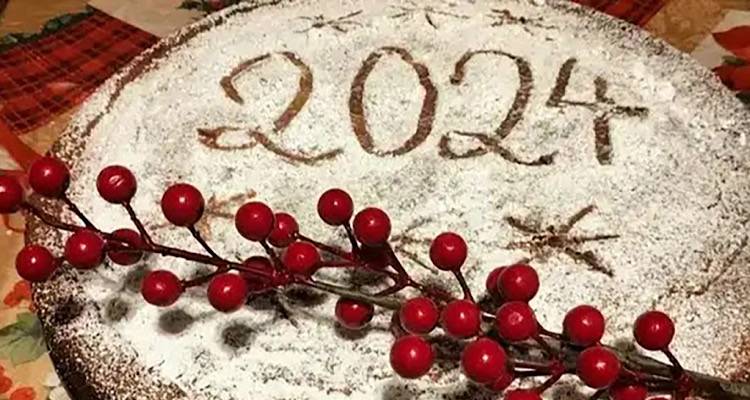 Ο Πολιτιστικός Σύλλογος Ατσικής κόβει την πρωτοχρονιάτικη πίτα του