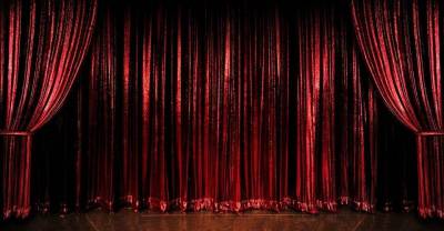 Στη Λήμνο η παράσταση «Θοδωρής ετών 33 Μ.Χ» από το Θεατρικό Εργαστήρι του Δήμου Λέσβου