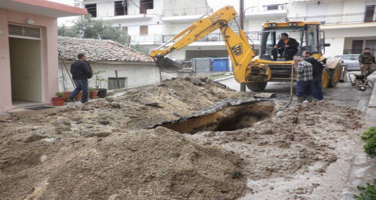 Δυο μέρες χωρίς νερό περιοχή της Μύρινας