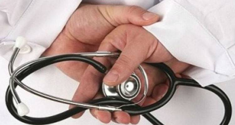 &Sigma;&epsilon; &rho;ό&lambda;&omicron;... &laquo;&tau;&rho;&omicron;&chi;&omicron;&nu;ό&mu;&omicron;&upsilon;&raquo; &omicron;&iota; 1.300 &omicron;&iota;&kappa;&omicron;&gamma;&epsilon;&nu;&epsilon;&iota;&alpha;&kappa;&omicron;ί &gamma;&iota;&alpha;&tau;&rho;&omicron;ί &pi;&omicron;&upsilon; &theta;&alpha; &pi;&rho;&omicron;&sigma;&lambda;&eta;&phi;&theta;&omicron;ύ&nu;